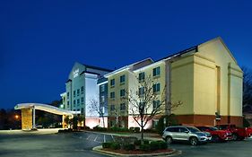 Fairfield Inn & Suites Greensboro Wendover 3*